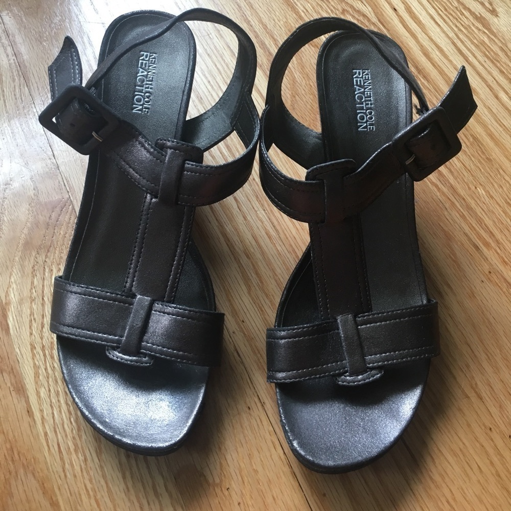 Kenneth Cole Reaction Sandals